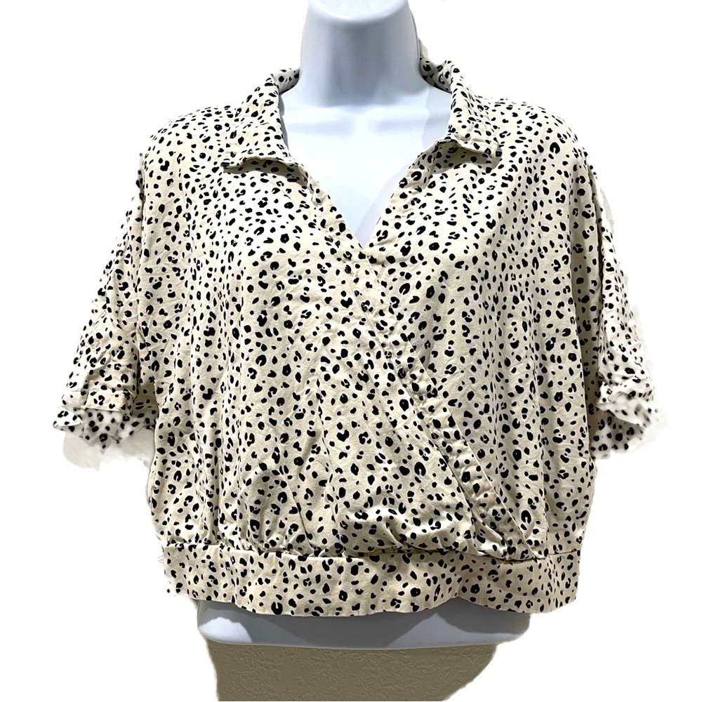 American Eagle Cropped Wrap Collared Shirt Sz Medium